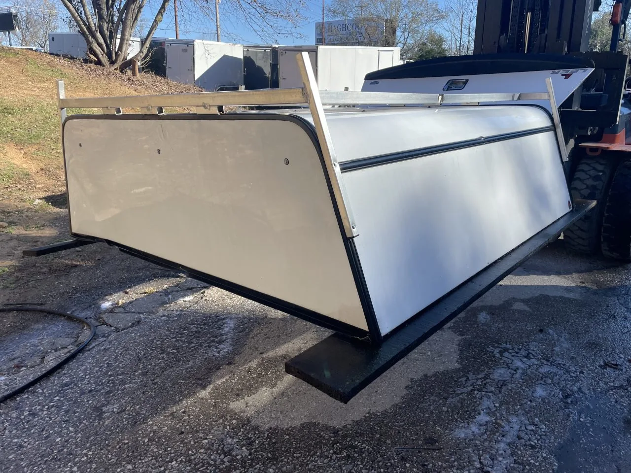 NEW | OVERSTOCK | DEMO-Leer Dcc 2009 RAM 1500 CC-CREW CAB SB - SHORT BED 2836343 - Image 2