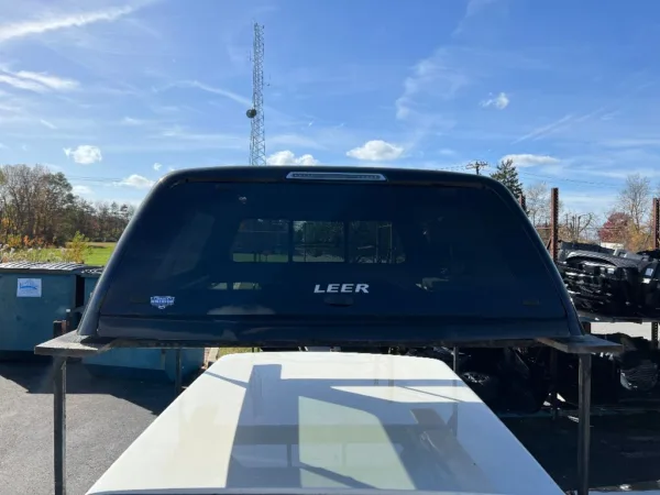 SOLD - USED | TRADE IN-Leer 100XR 2017 FORD 2500 CC-CREW CAB SB - SHORT BED 13063698 - SOLD