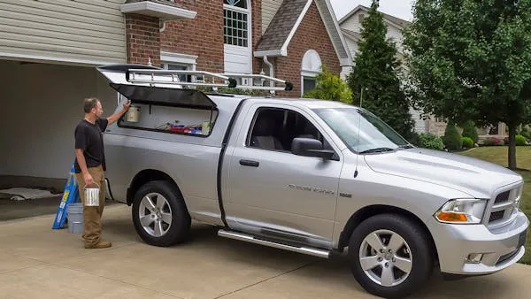 A.R.E. ToolMaster Series Commercial Fiberglass Truck Cap - Image 2