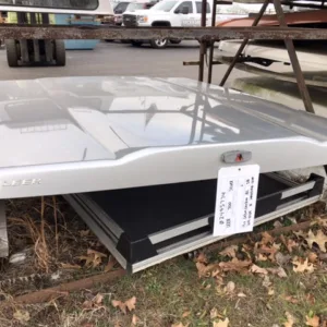 USED LEER 700 15+ CHEVY/GMC COLORADO/CANYON EC SHORT BED