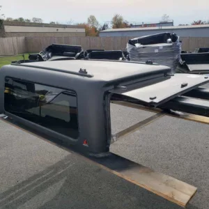 SOLD - NEW/OVERSTOCK LEER 100XQ 20+ JEEP GLADIATOR ALL XB - 10074577