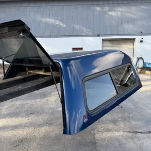 USED LEER 180 TRUCK CAP 2014 CHEVROLET 1500 SILVERADO CREW CAB EXTRA SHORT BED BLUE - 8806474