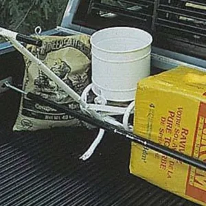 HIGHLAND 1970200 Truck Bed Cargo Bar