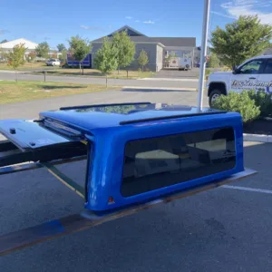 NEW OVERSTOCK - Leer - 100XQ GLADIATOR - 2020 - JEEP - GLADIATOR - CC-CREW CAB - XB - EXTRA SHORT - PBJ BLUE - 18620567
