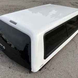 NEW ARE EVOLVE TRUCK CAP 2017 FORD SUPER DUTY CREW CAB LONG BED - UG WHITE - N4605278